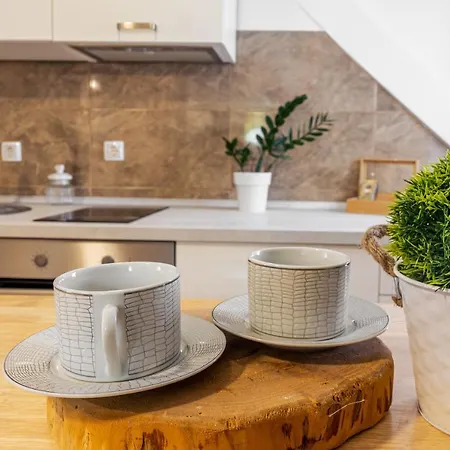 Stone In Center Apartment Kastela